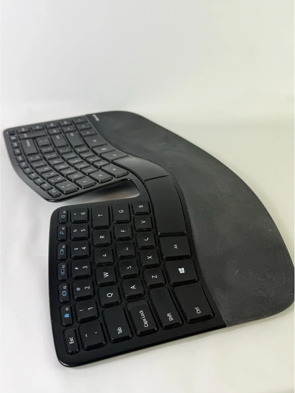Microsoft 1559 Sculpt Ergonomic Wireless PC Keyboard NO DONGLE